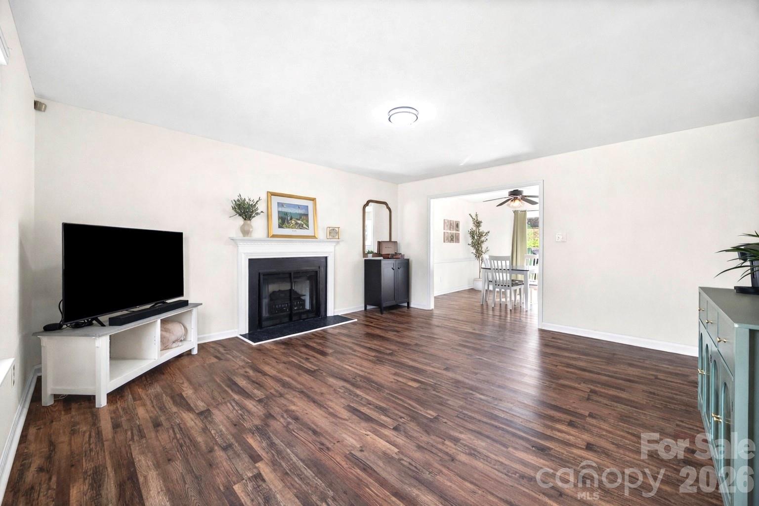 6104 Sunbridge Court Charlotte NC 28269