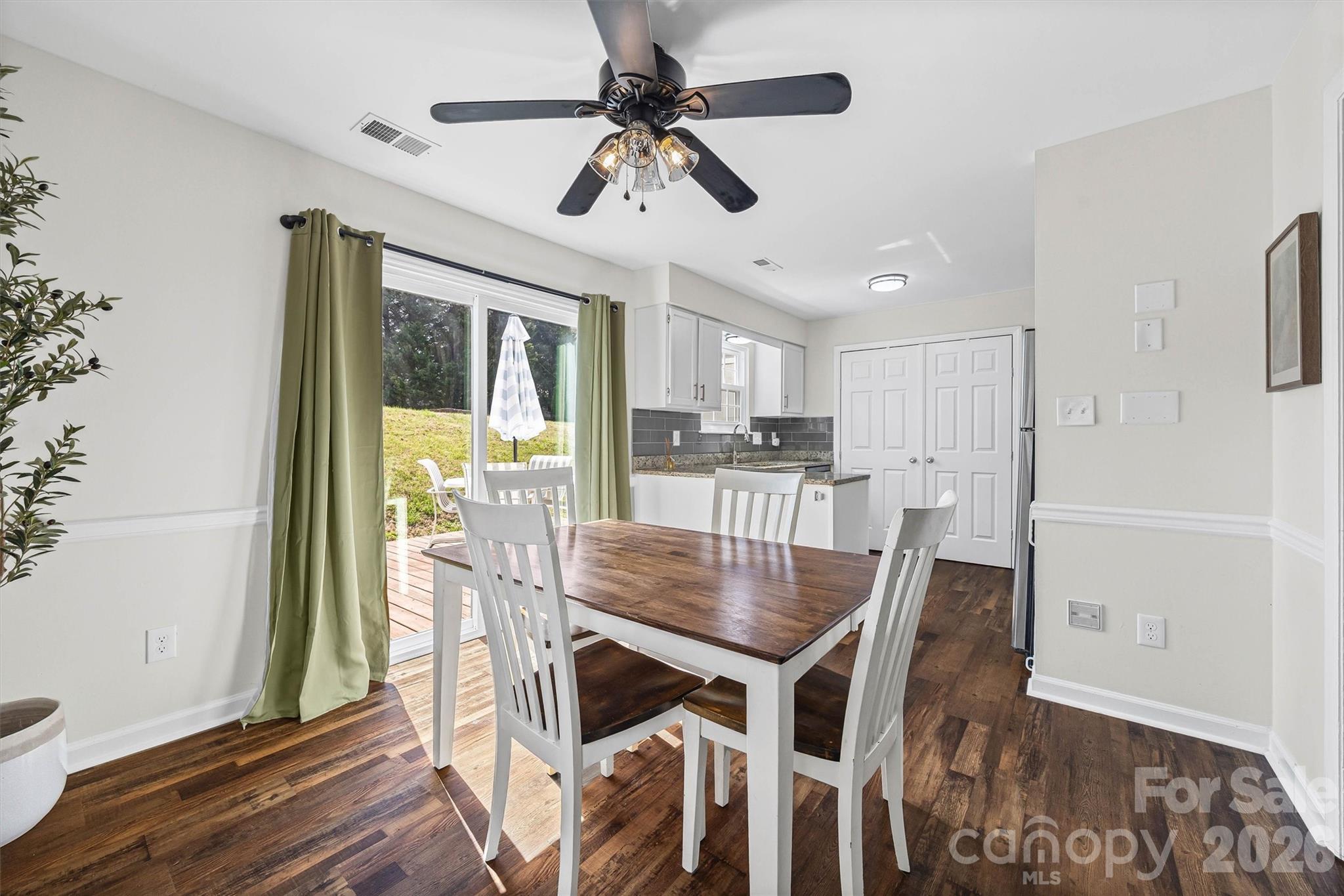 6104 Sunbridge Court Charlotte NC 28269