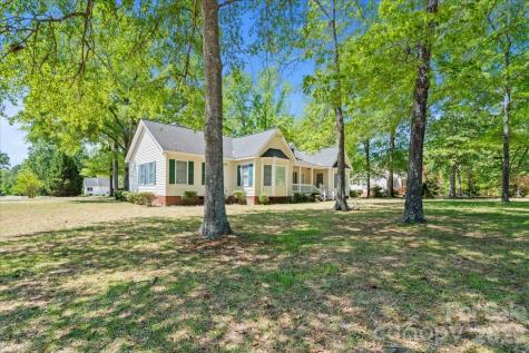570 Coach Road Cheraw SC 29520