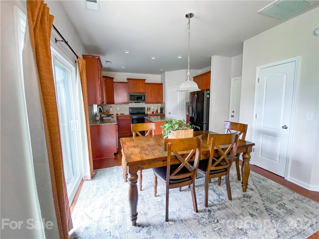 12409 Dove Meadow Drive Charlotte NC 28278