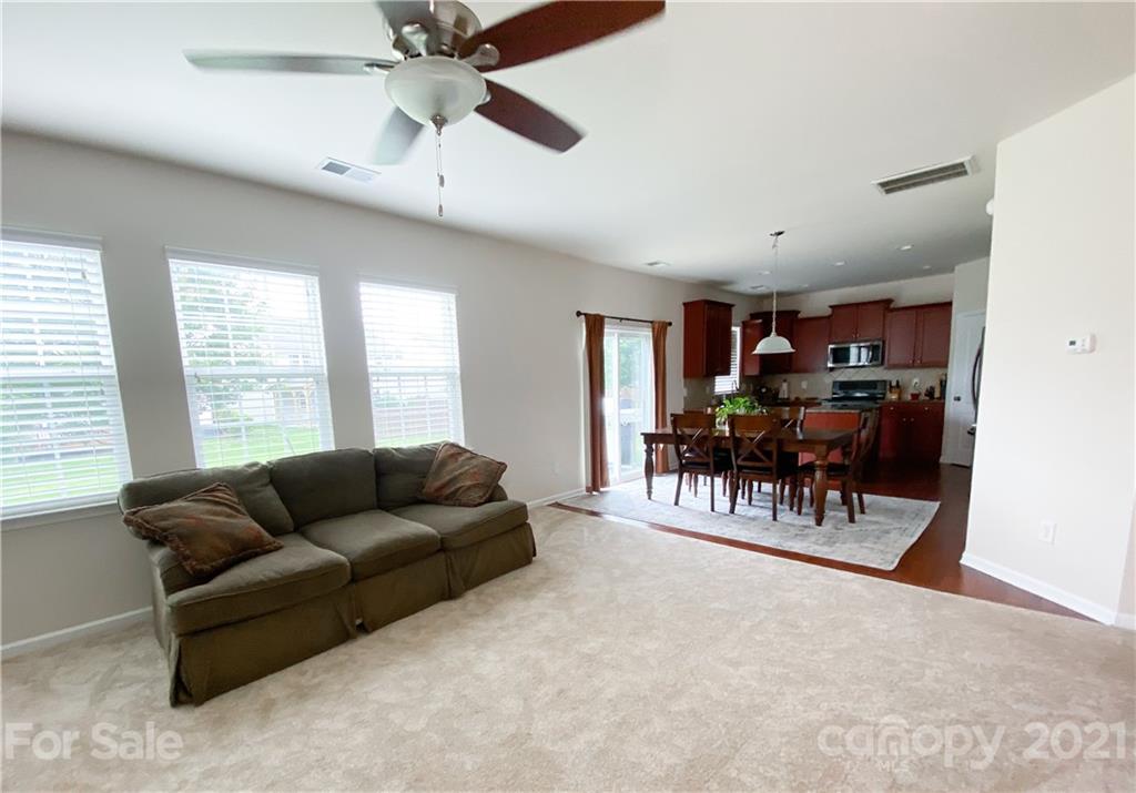 12409 Dove Meadow Drive Charlotte NC 28278