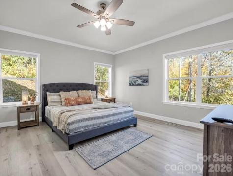 311 Charming Lane Hendersonville NC 28792