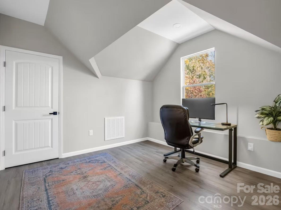 311 Charming Lane Hendersonville NC 28792