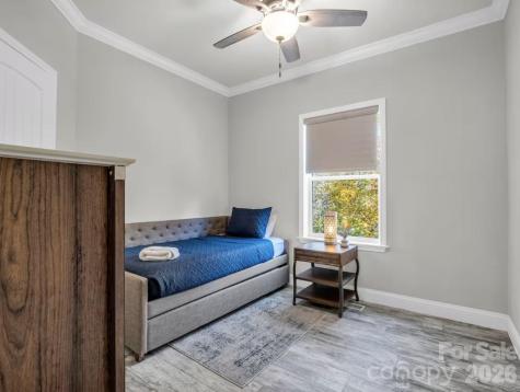 311 Charming Lane Hendersonville NC 28792