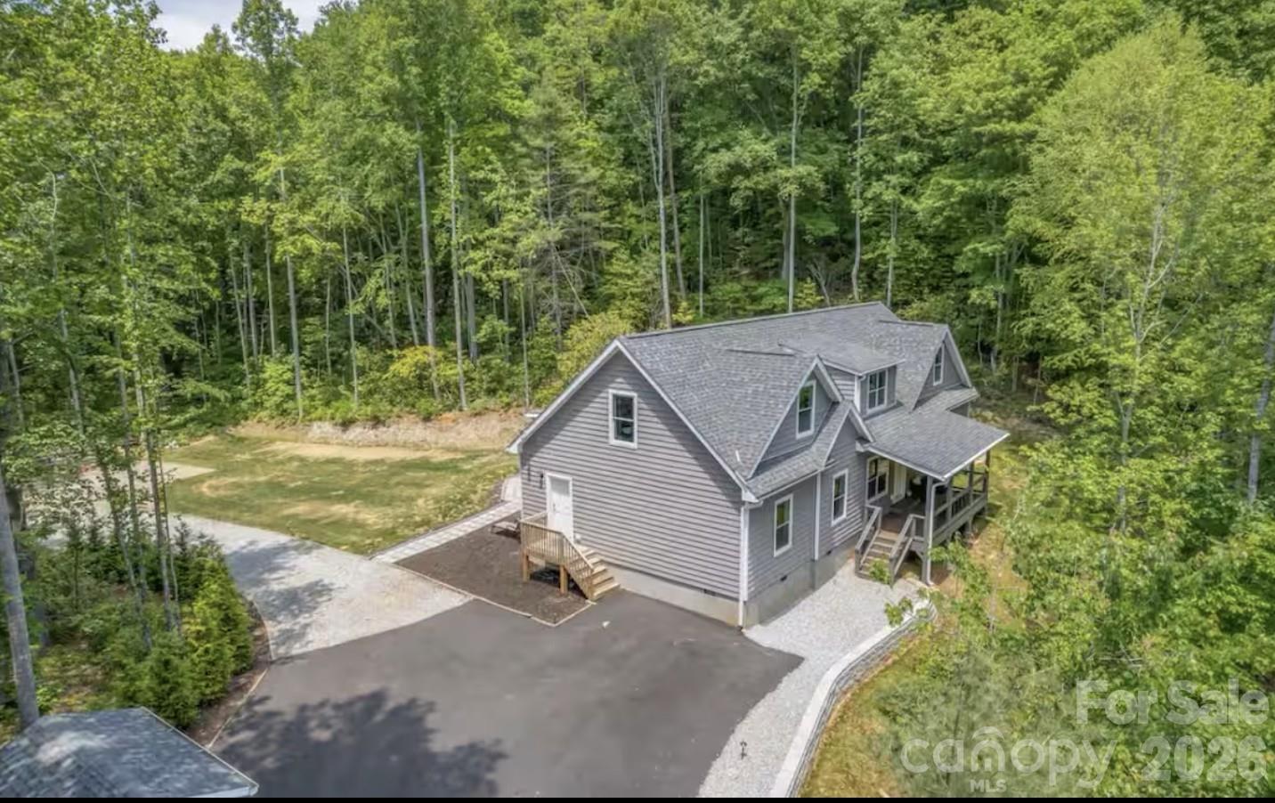 311 Charming Lane Hendersonville NC 28792