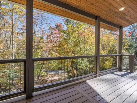 311 Charming Lane Hendersonville NC 28792