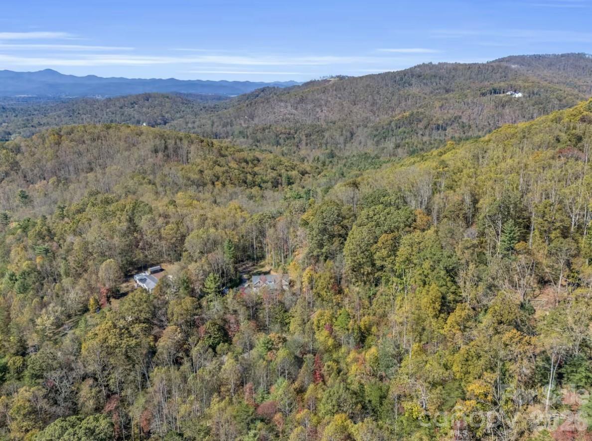 311 Charming Lane Hendersonville NC 28792