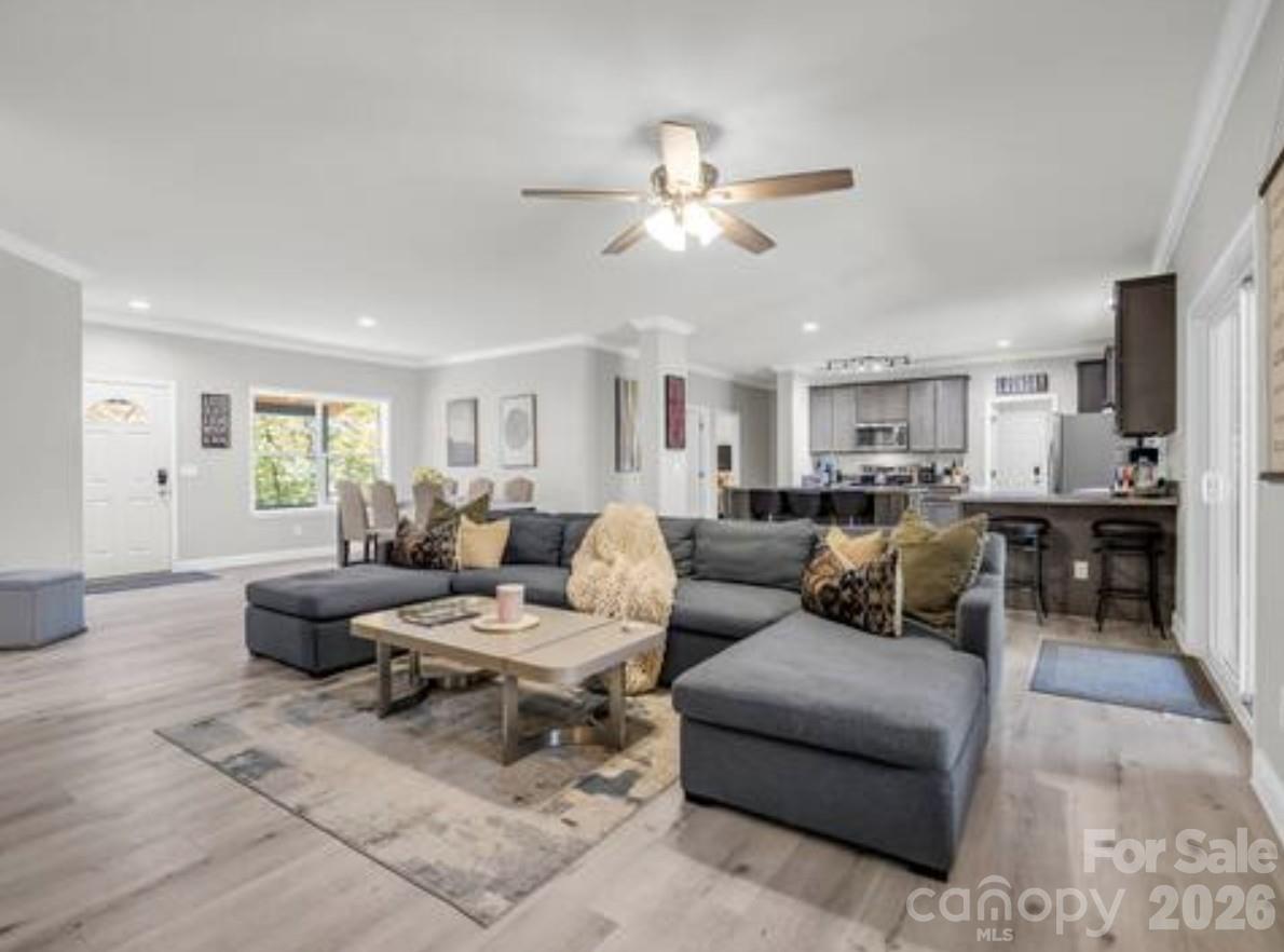 311 Charming Lane Hendersonville NC 28792