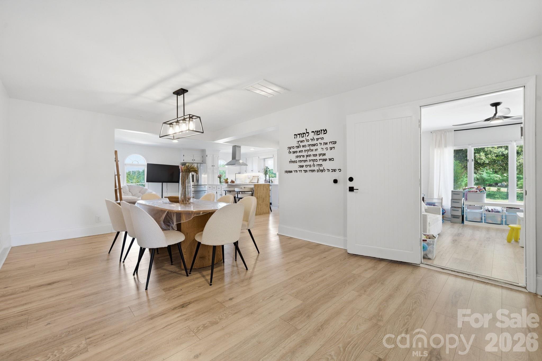 5009 Hemby Road Matthews NC 28104