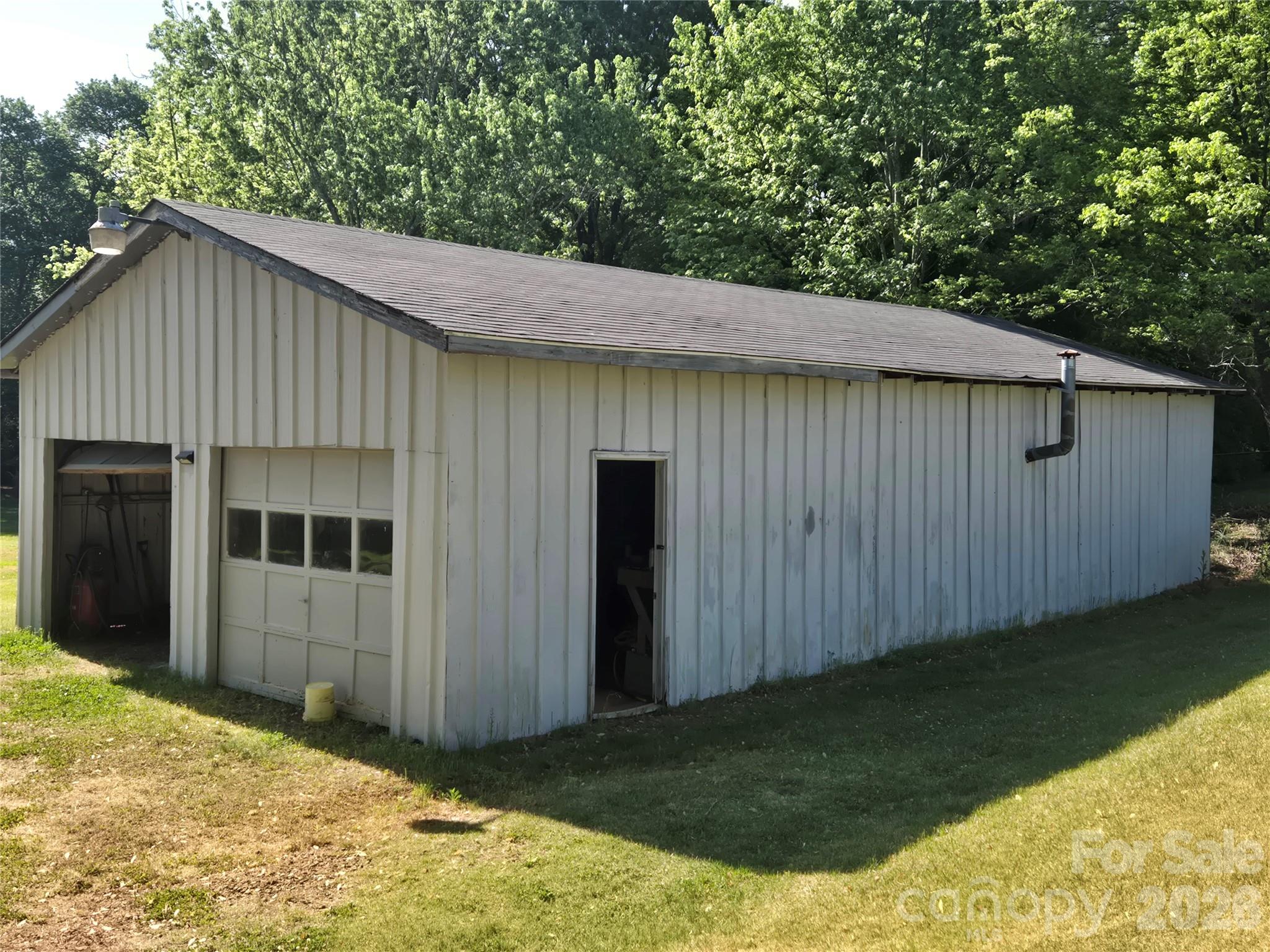 2824 25th Avenue NE Hickory NC 28601