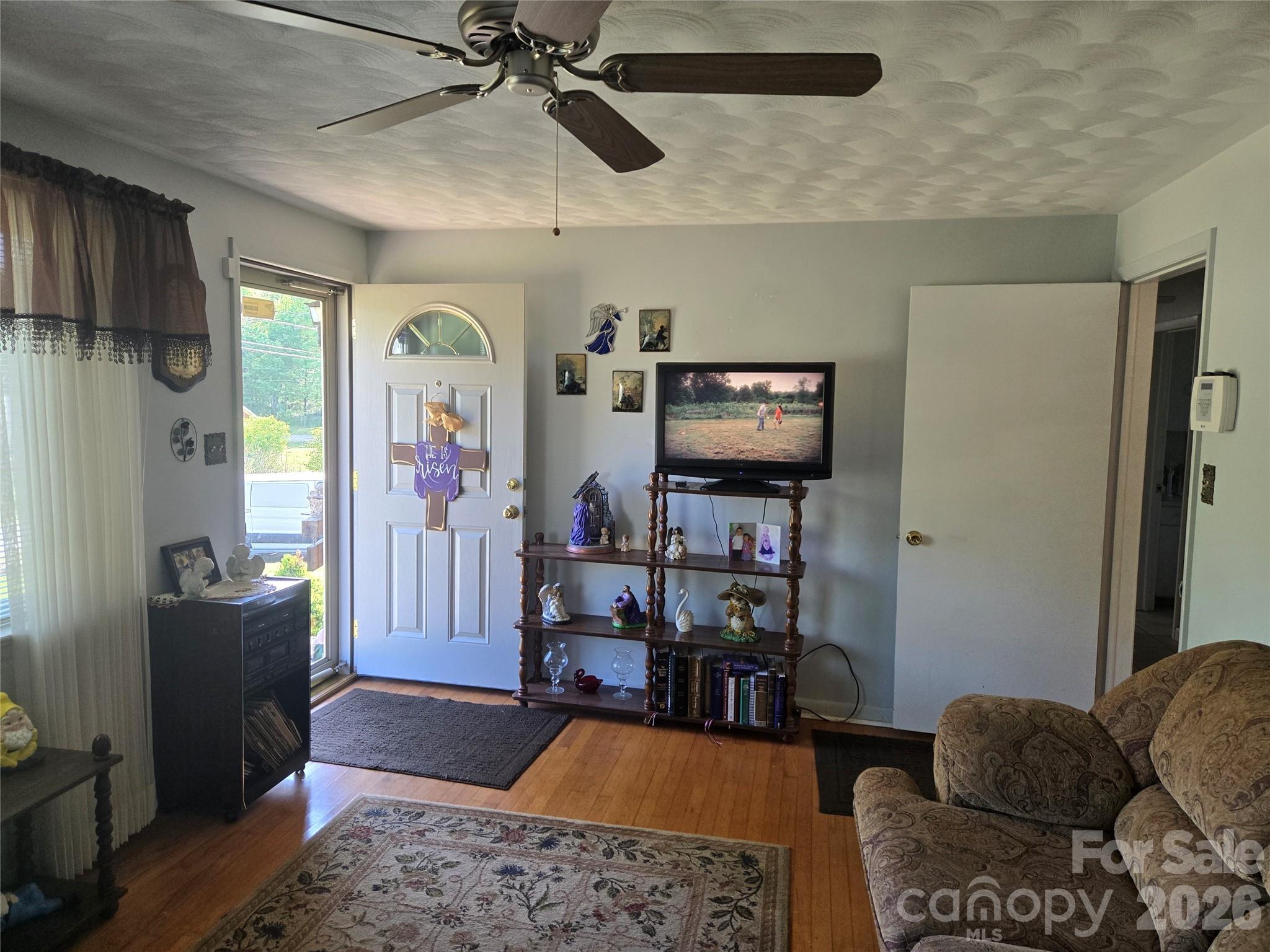 2824 25th Avenue NE Hickory NC 28601