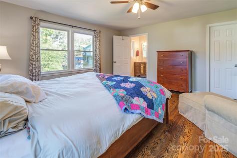 34 Vandalia Avenue Asheville NC 28806