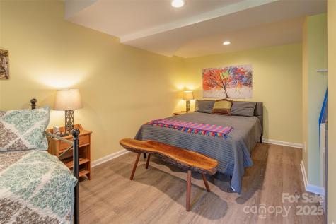 34 Vandalia Avenue Asheville NC 28806