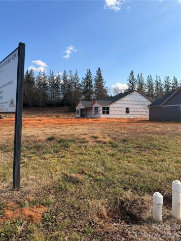 829B Wynnshire Drive Hickory NC 28601