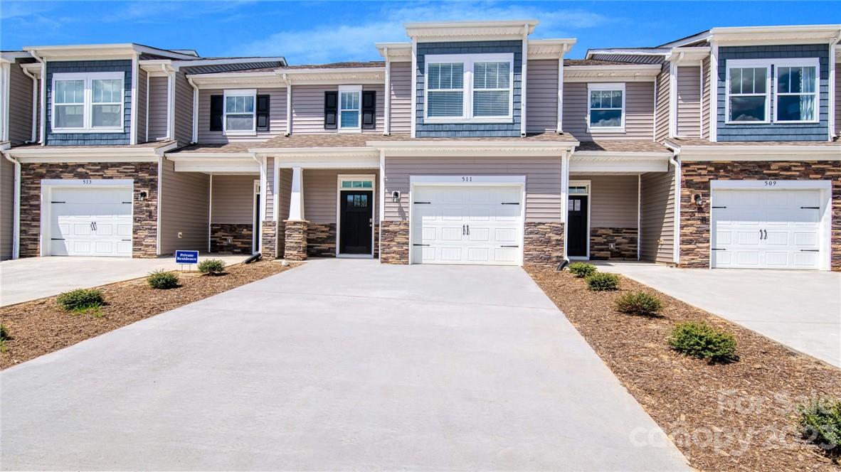 175 Creekview Road Hendersonville NC 28792