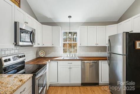 153 North Fork Road Black Mountain NC 28711