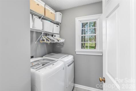 1548 Castell Lane Hickory NC 28601