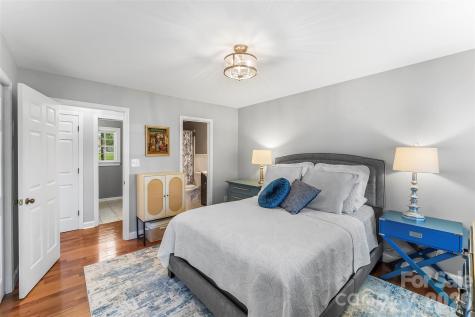 1548 Castell Lane Hickory NC 28601