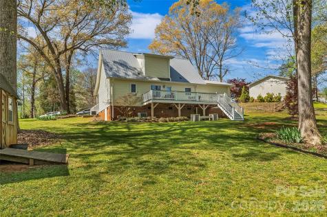 1548 Castell Lane Hickory NC 28601