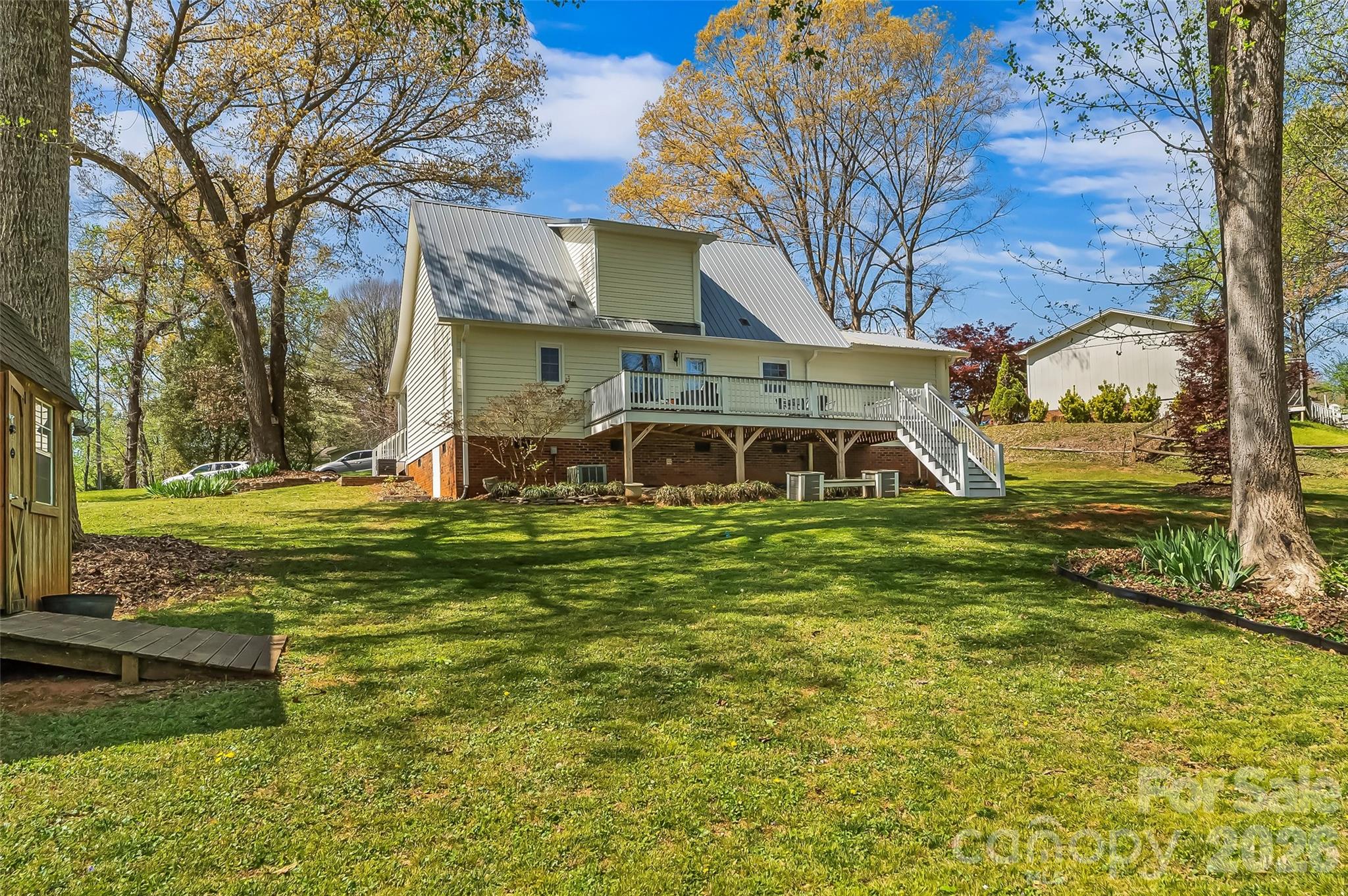 1548 Castell Lane Hickory NC 28601