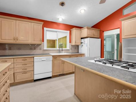 436 Utsonati Lane Brevard NC 28712