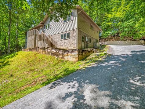 436 Utsonati Lane Brevard NC 28712
