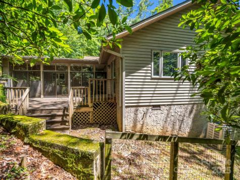 436 Utsonati Lane Brevard NC 28712