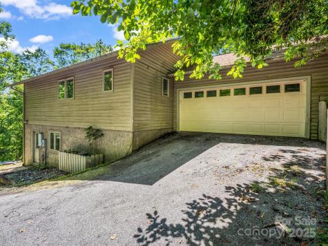 436 Utsonati Lane Brevard NC 28712