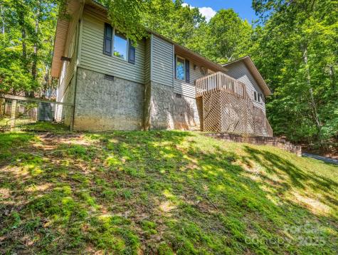 436 Utsonati Lane Brevard NC 28712