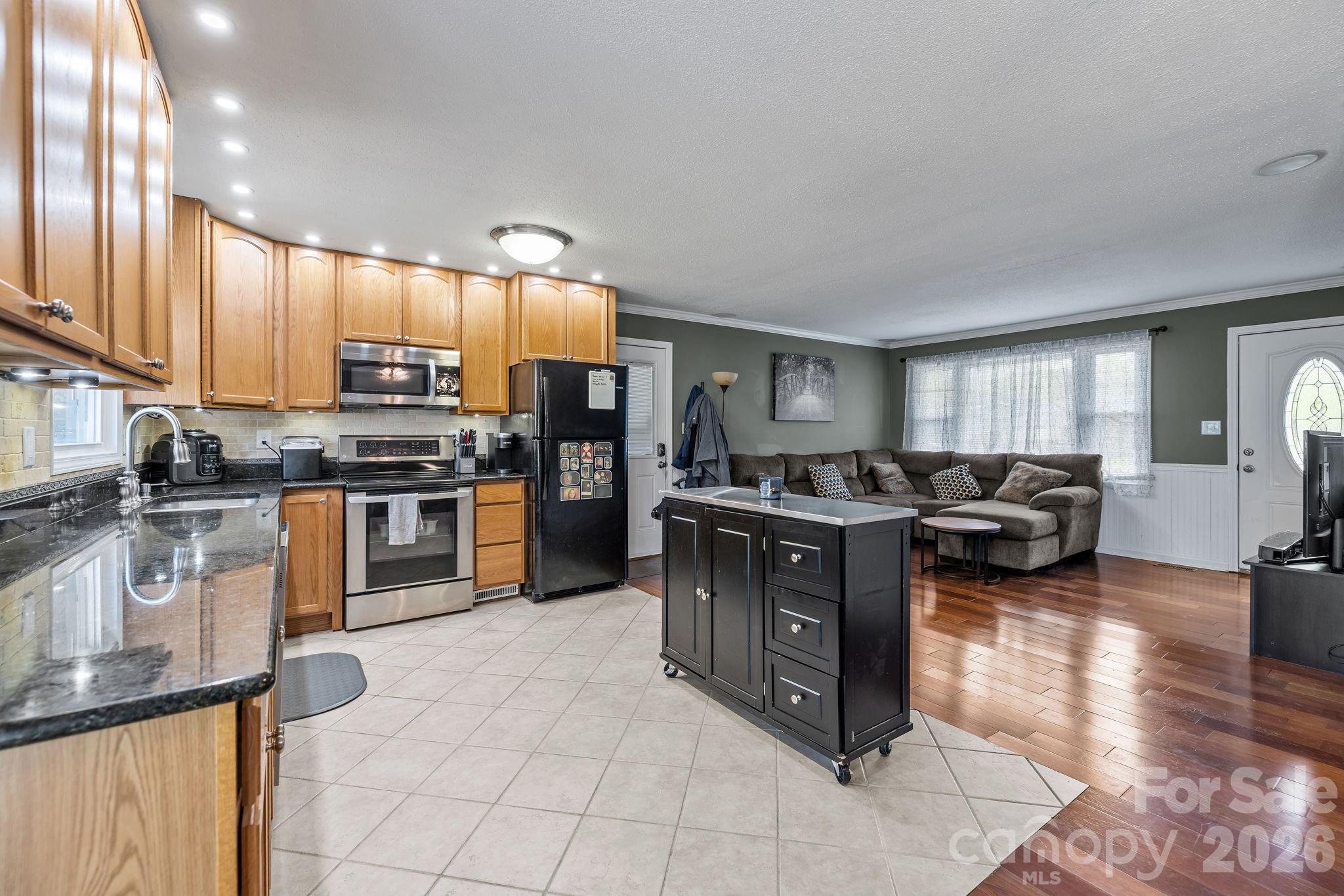 3942 Linwood Road Gastonia NC 28052