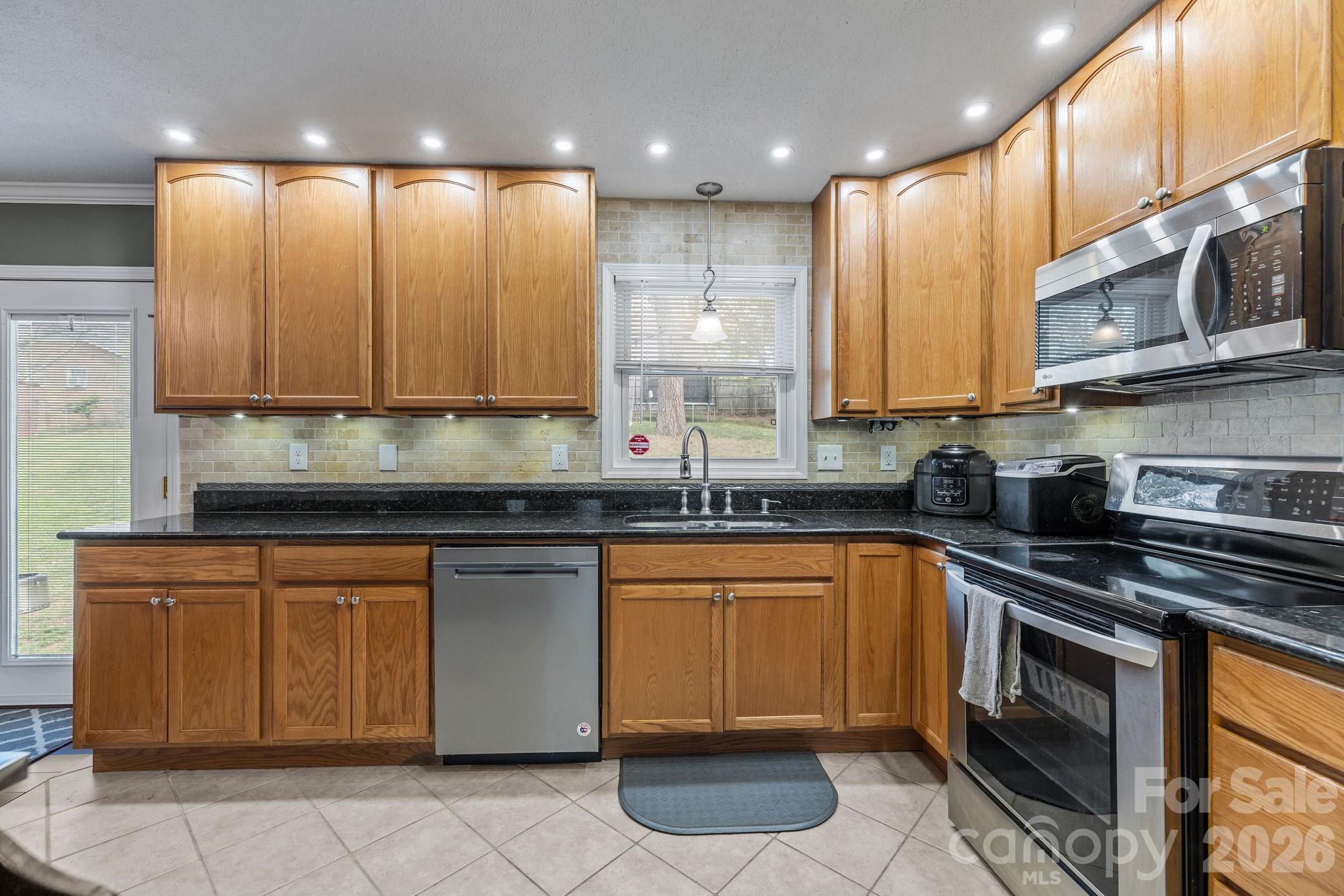 3942 Linwood Road Gastonia NC 28052