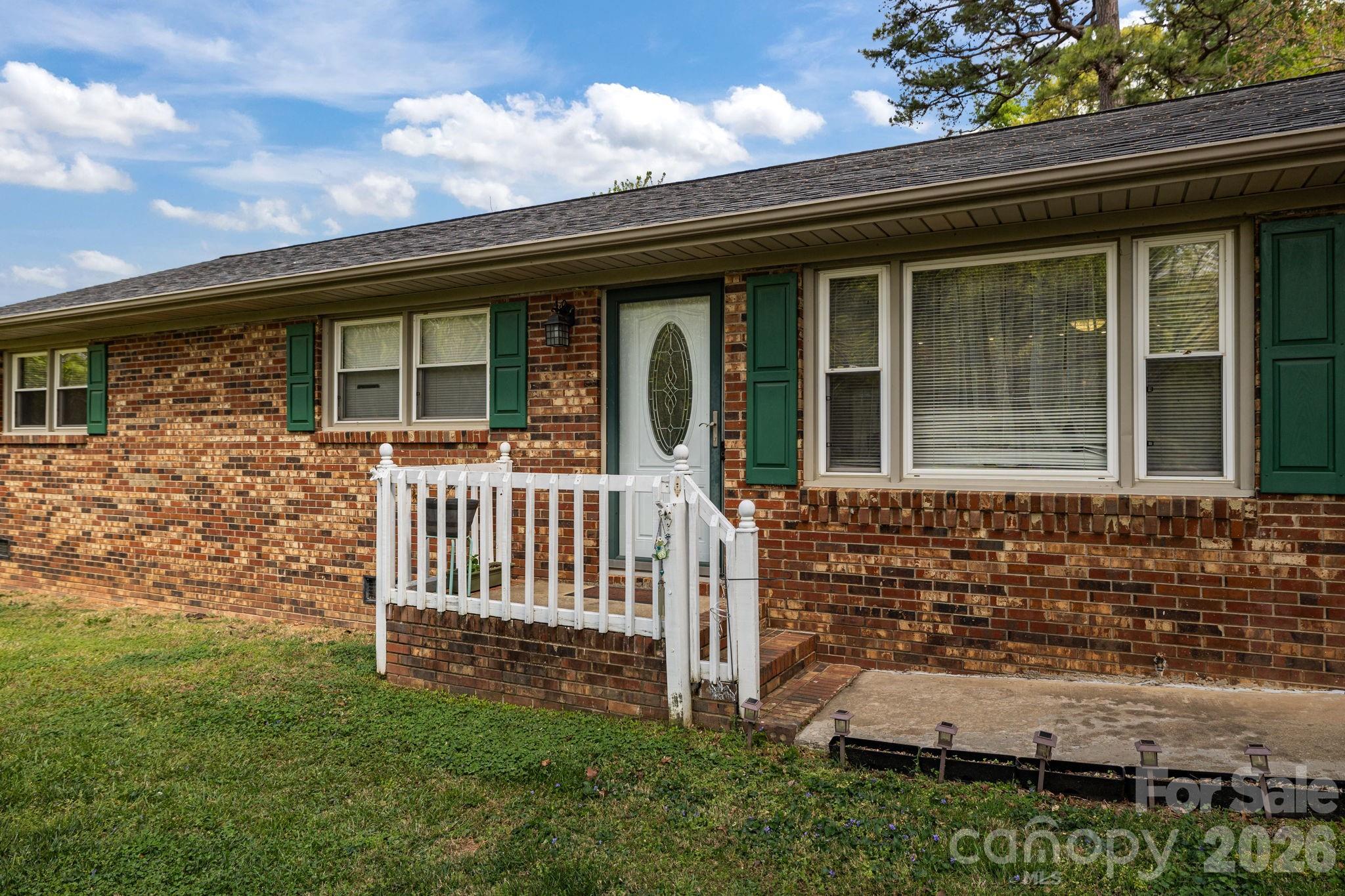 3942 Linwood Road Gastonia NC 28052
