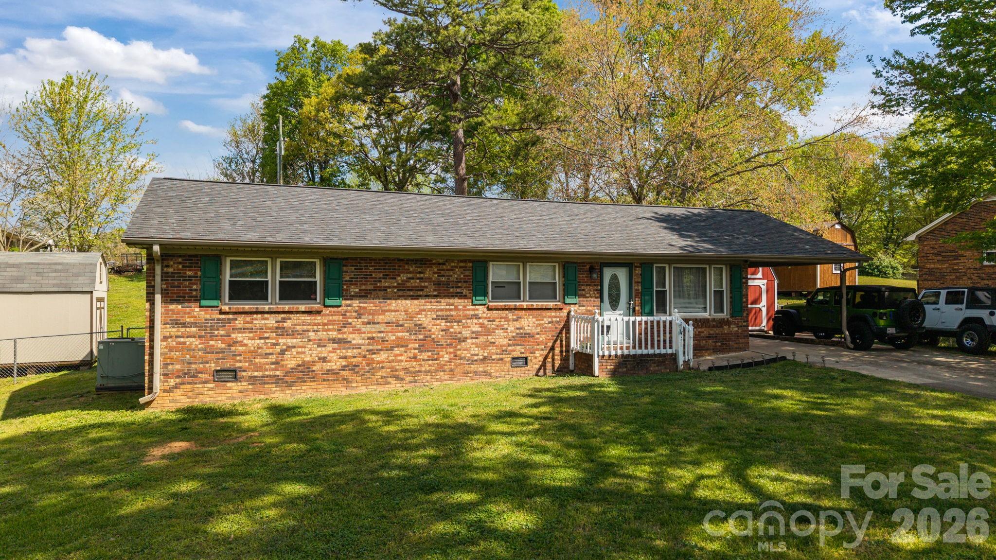 3942 Linwood Road Gastonia NC 28052