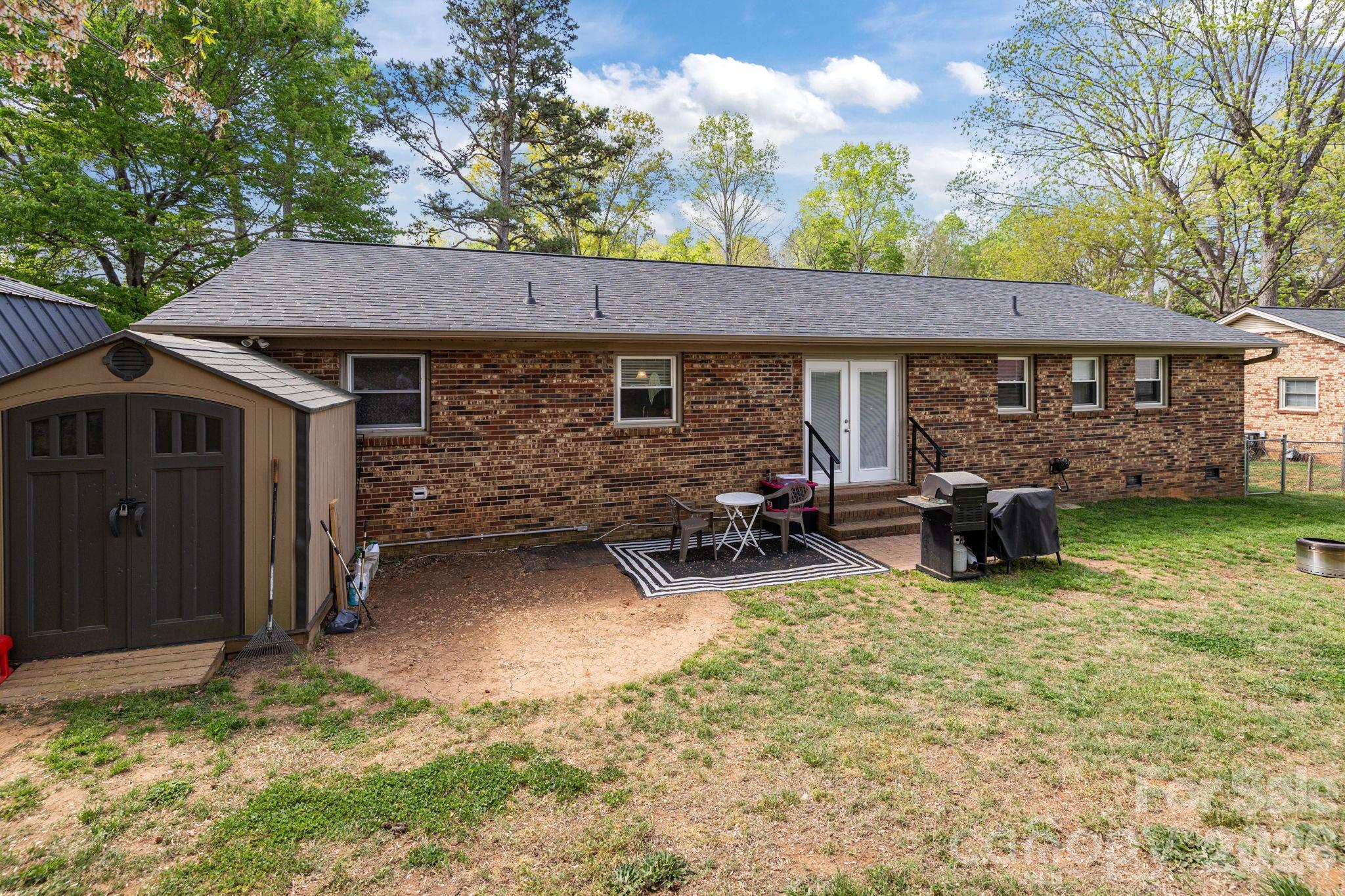 3942 Linwood Road Gastonia NC 28052