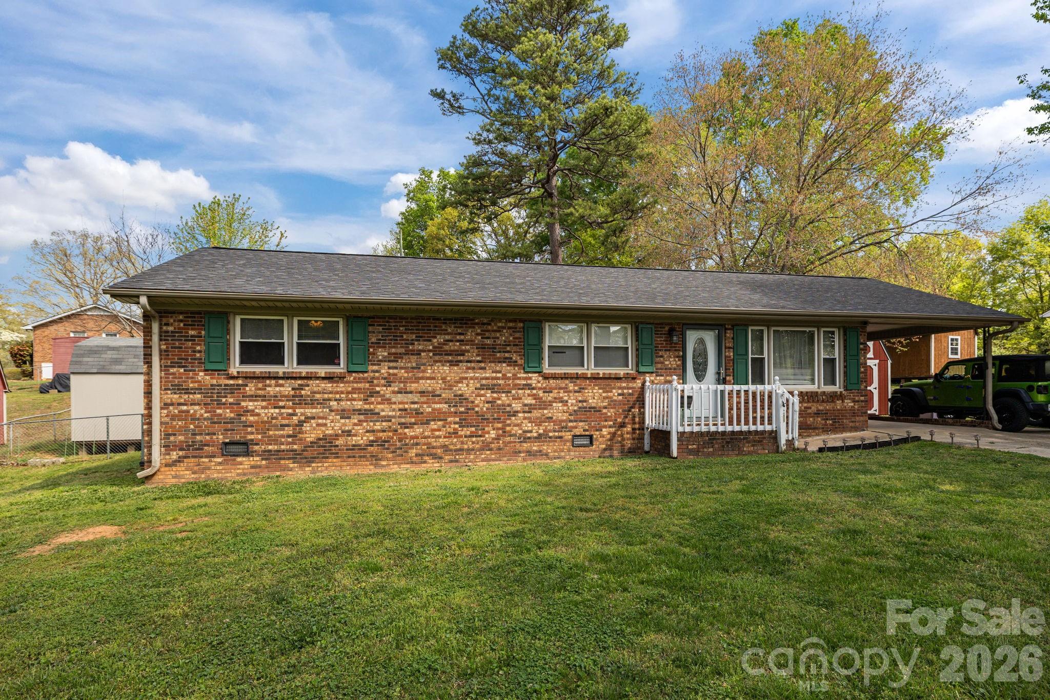 3942 Linwood Road Gastonia NC 28052