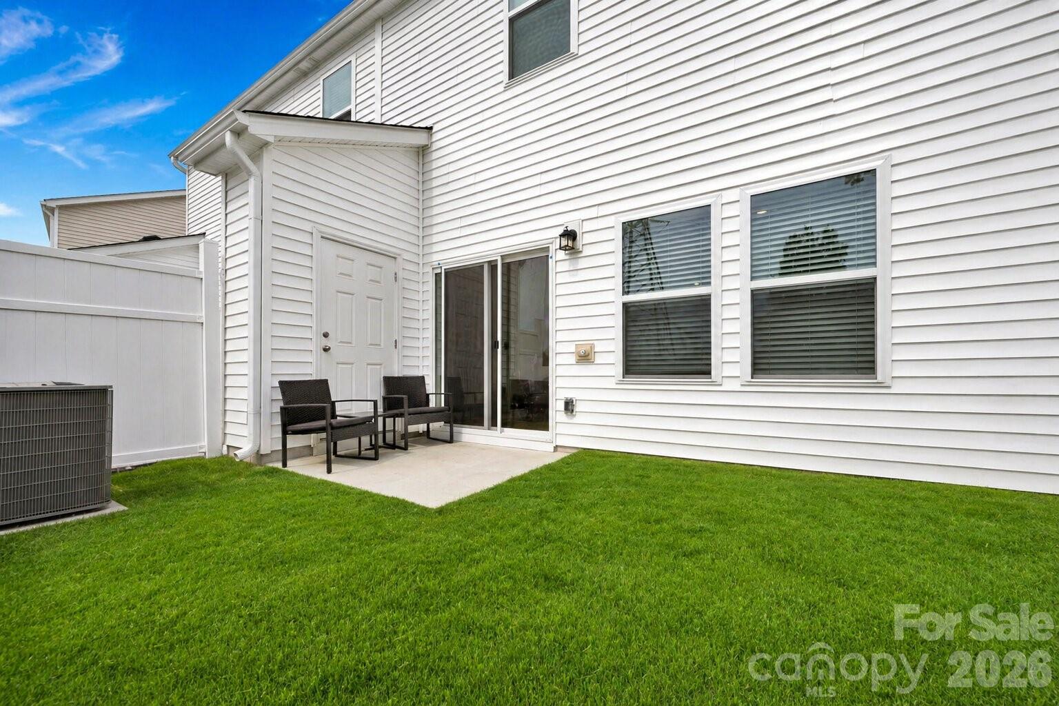 1021 Plumcrest Drive Charlotte NC 28216