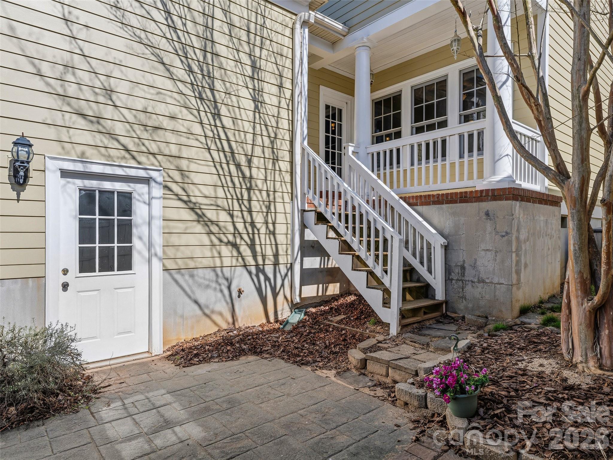 101 White Ash Drive E Asheville NC 28803