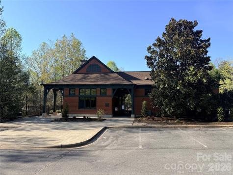 101 White Ash Drive E Asheville NC 28803