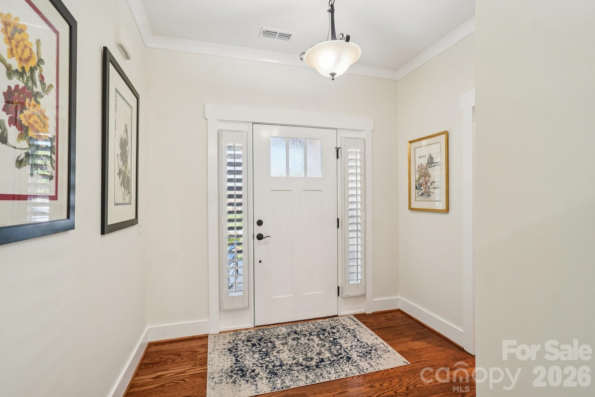31 N Anvil Avenue Hendersonville NC 28792