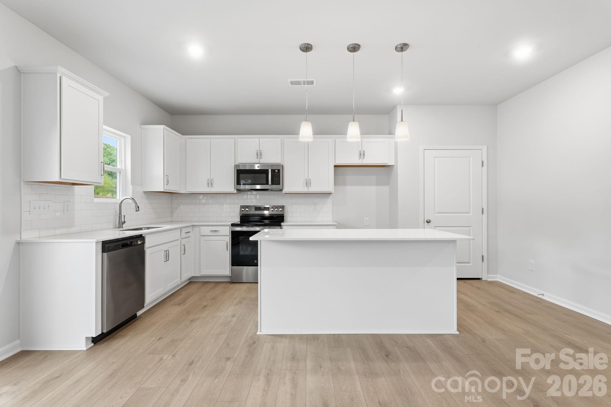 1694 Piper Creek Avenue Newton NC 28658