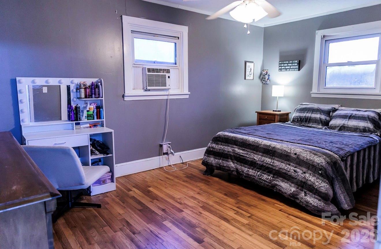 119 Collins Avenue Forest City NC 28043