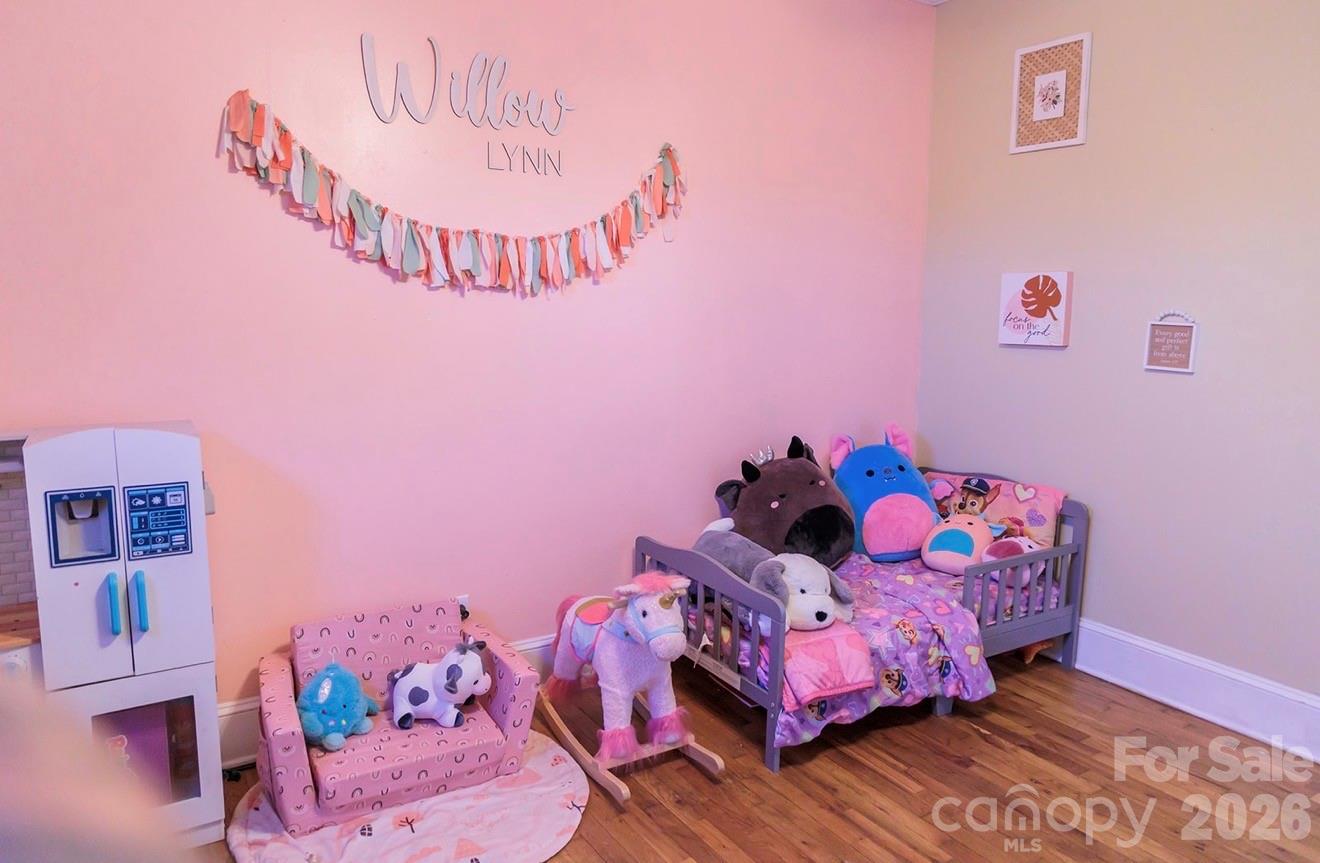 119 Collins Avenue Forest City NC 28043