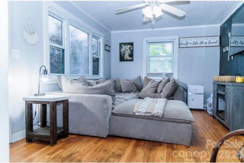 119 Collins Avenue Forest City NC 28043