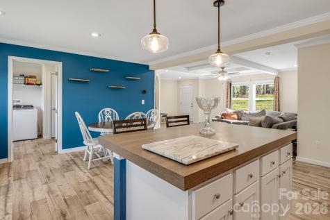 1923 Ridge Road Hendersonville NC 28792