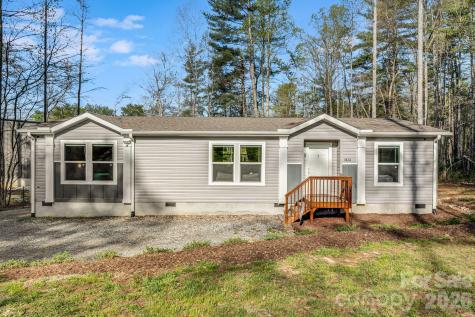 1923 Ridge Road Hendersonville NC 28792