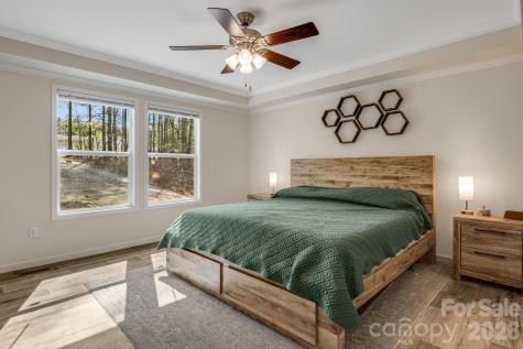 1923 Ridge Road Hendersonville NC 28792