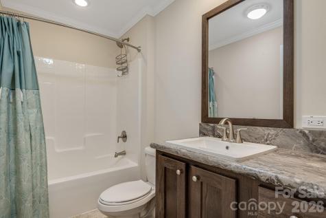 1923 Ridge Road Hendersonville NC 28792