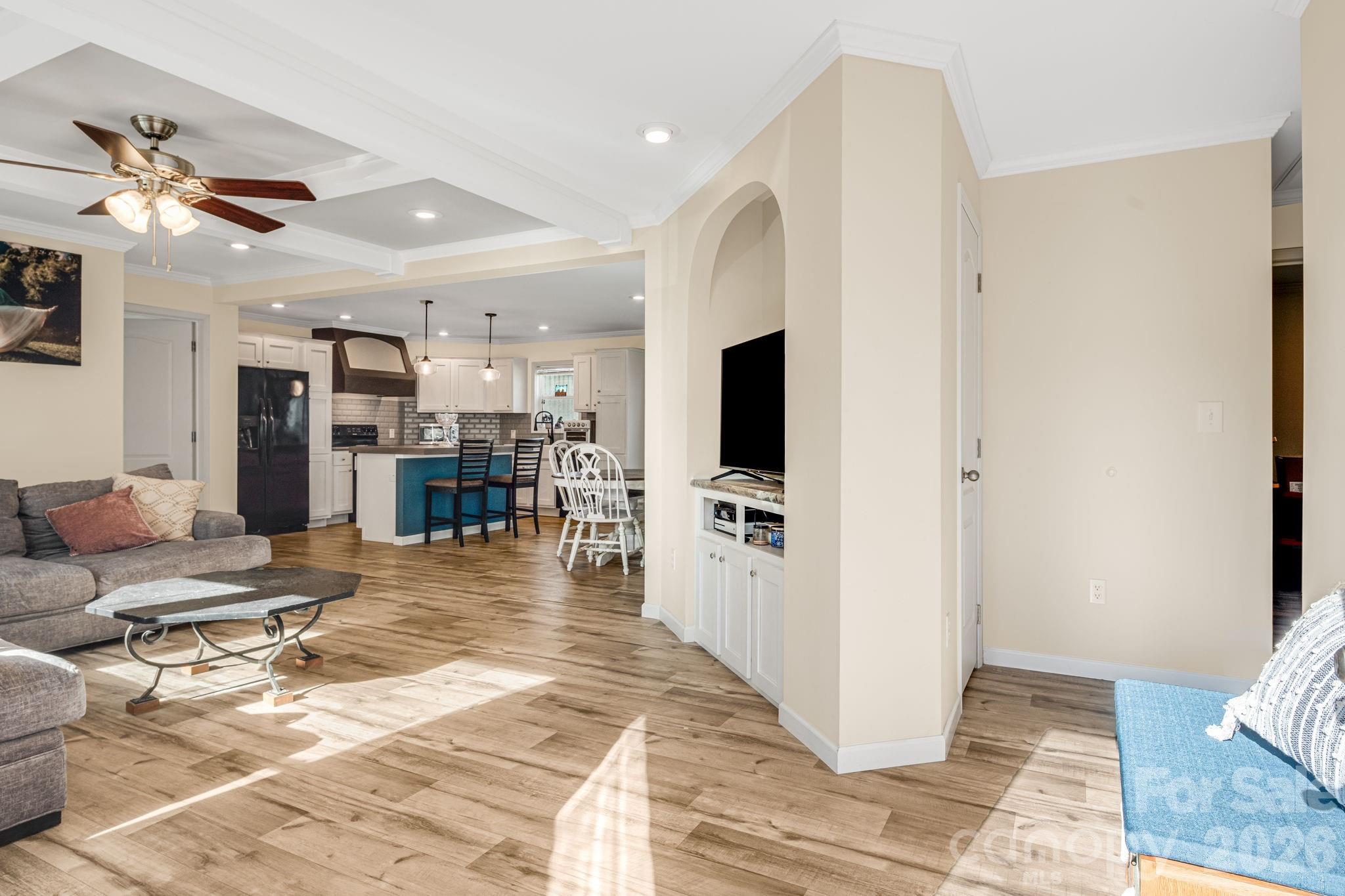 1923 Ridge Road Hendersonville NC 28792