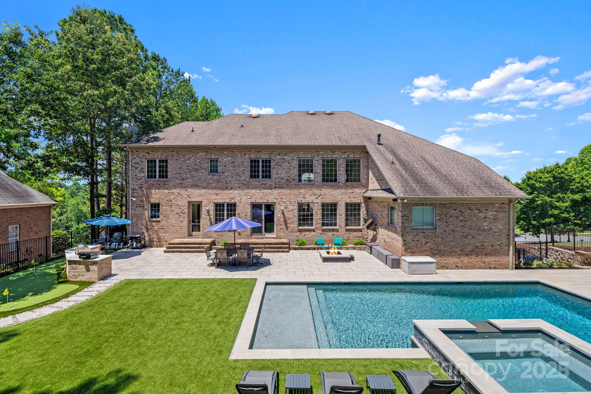 1486 Winged Foot Drive Denver NC 28037