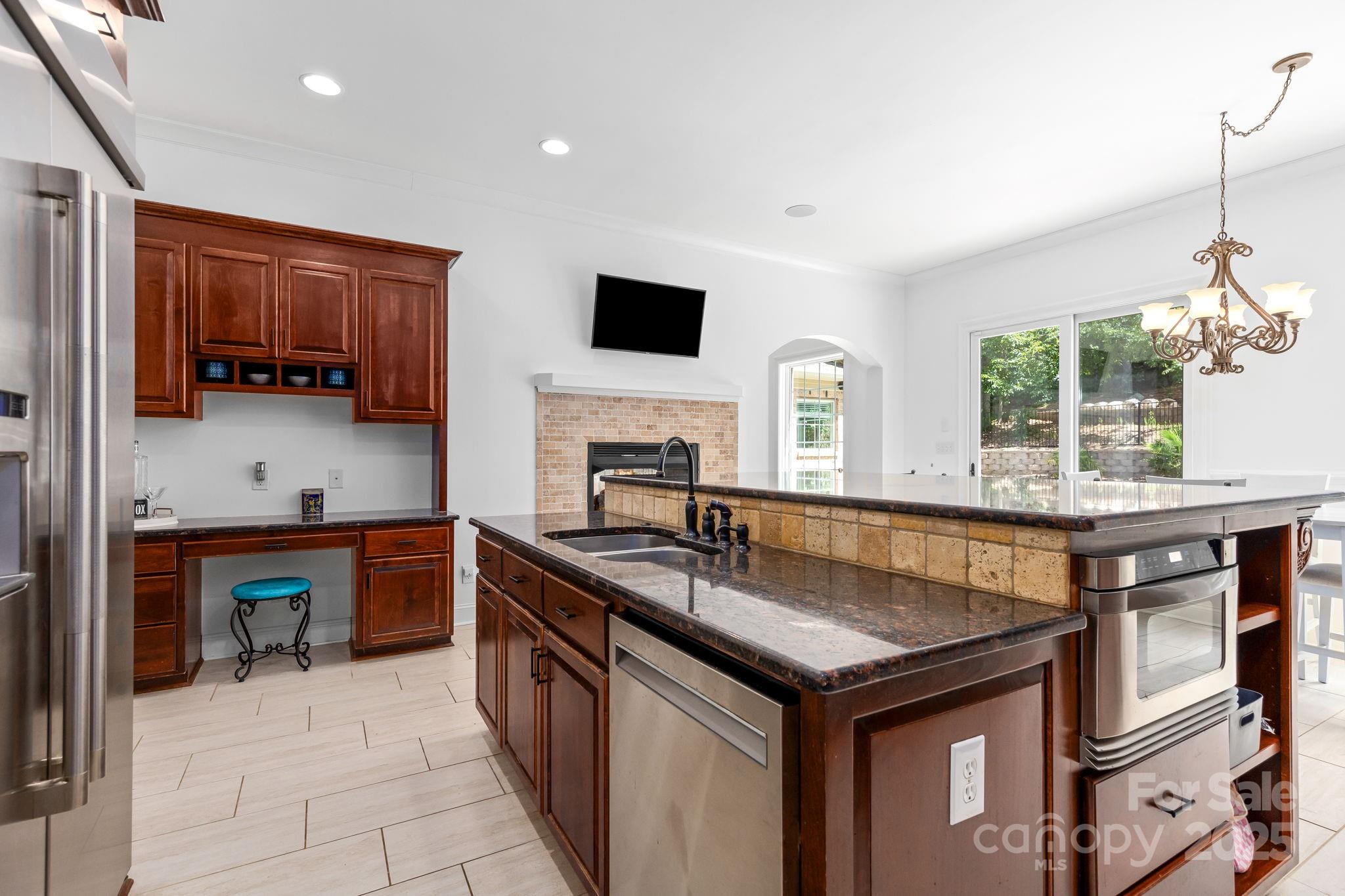 1486 Winged Foot Drive Denver NC 28037